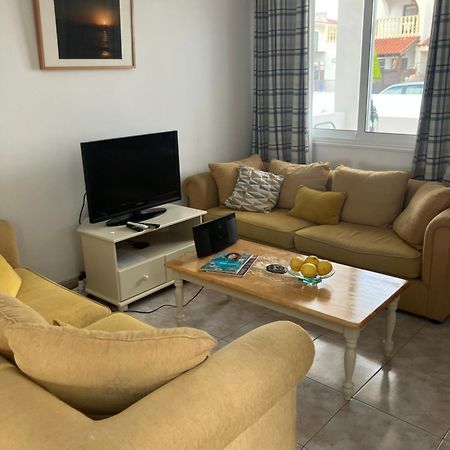 Andromeda Beach House Polis Bagian luar foto